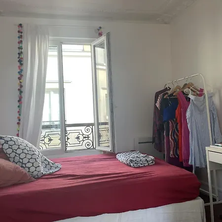 9th Two-bedroom With Balcony Paris