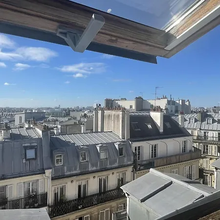 Daire 9th Two-bedroom With Balcony